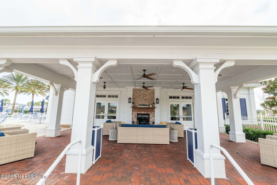 Image 81 of a home in Beacon Lake.