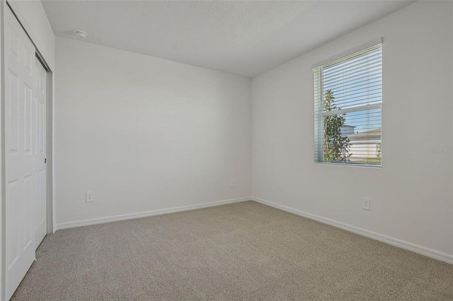 Spacious, unfurnished interior of a new home in The Reserve at Twin Lakes, St. Cloud (Image 29).
