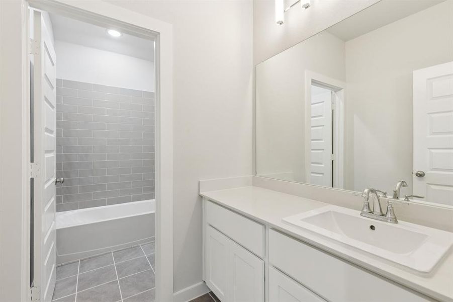 Furnished interior view inside a new home in Windmore, Princeton (Image 11).