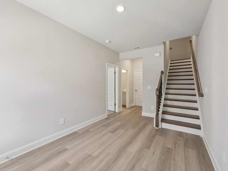 Spacious, unfurnished interior of a new home in Martin Springs - Highland Series, Lawrenceville (Image 13).
