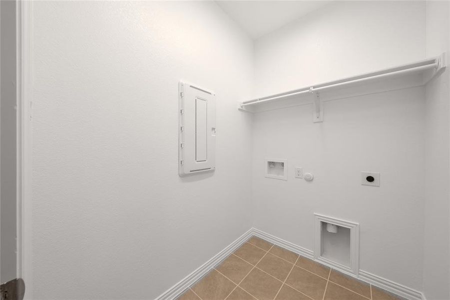 Spacious, unfurnished interior of a new home in Brookville Estates: Brookville, Forney (Image 13). Spacious, unfurnished interior of a new home in Brookville Estates: Brookville, Forney (Image 13).