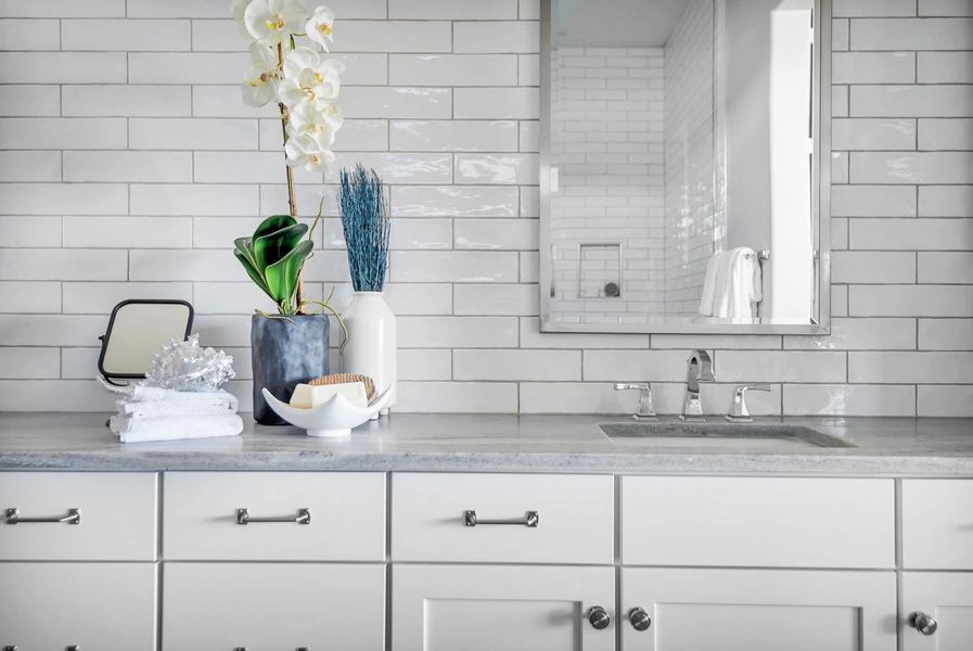 Grace - Primary Bathroom