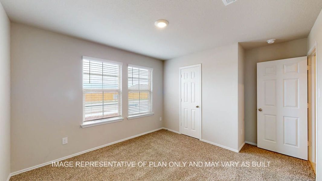 Representative unfurnished interior of a home built from the Texas Cali by D.R. Horton in Victory Ranch, Killeen (Image 9).