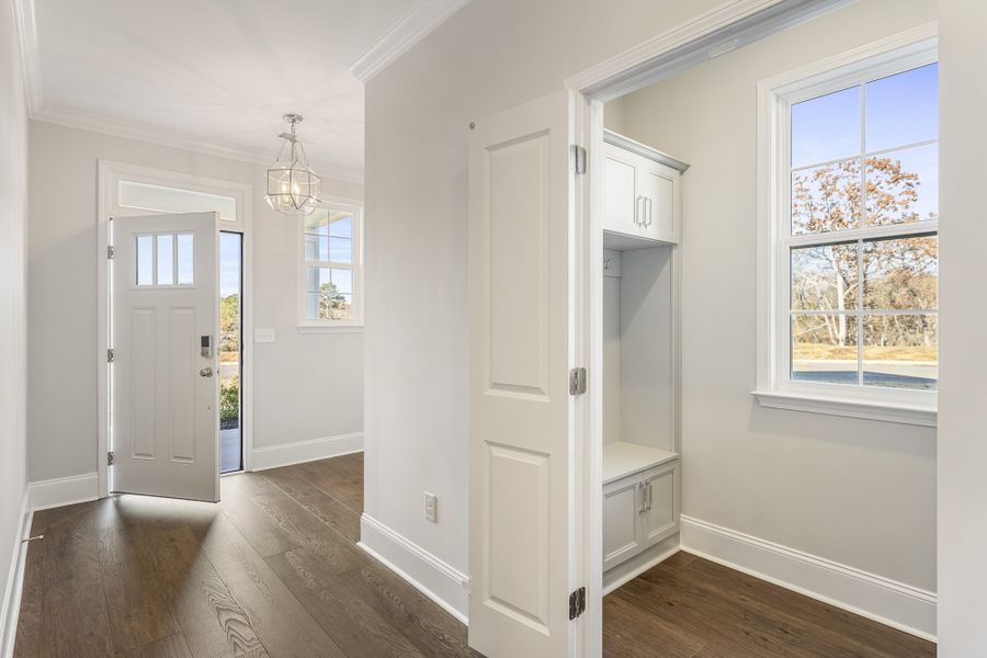 Spacious, unfurnished interior of a new home in Lakeside Saluda, Greenville (Image 16). Spacious, unfurnished interior of a new home in Lakeside Saluda, Greenville (Image 16).