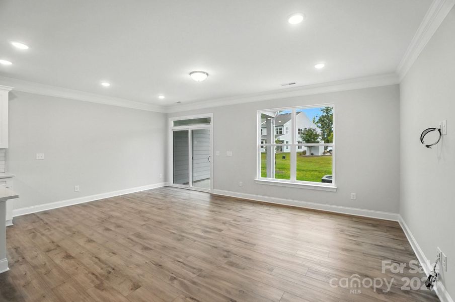Spacious, unfurnished interior of a new home in Harrisburg Village, Harrisburg (Image 41). Spacious, unfurnished interior of a new home in Harrisburg Village, Harrisburg (Image 41).