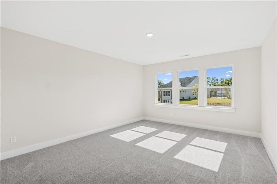 Spacious, unfurnished interior of a new home in Crescent Pointe at Great Sky, Canton (Image 13).