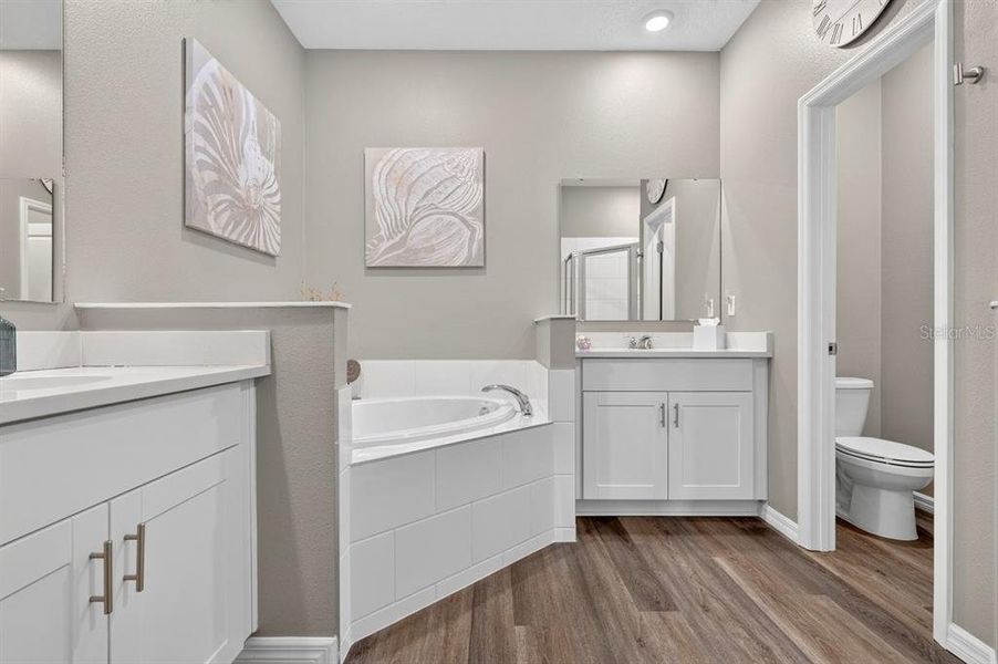Furnished interior view inside a new home in Archers Mill, Ormond Beach (Image 36).