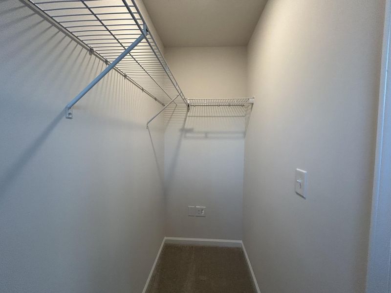 Spacious, unfurnished interior of a new home in , Summerville (Image 26).