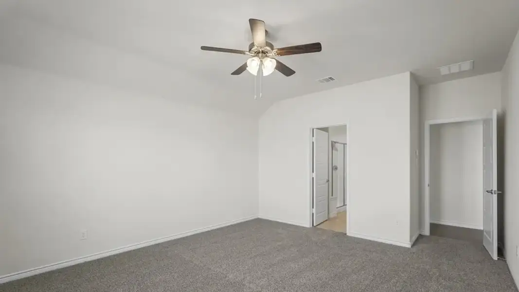 Spacious, unfurnished interior of a new home in Elevon, Lavon (Image 24).