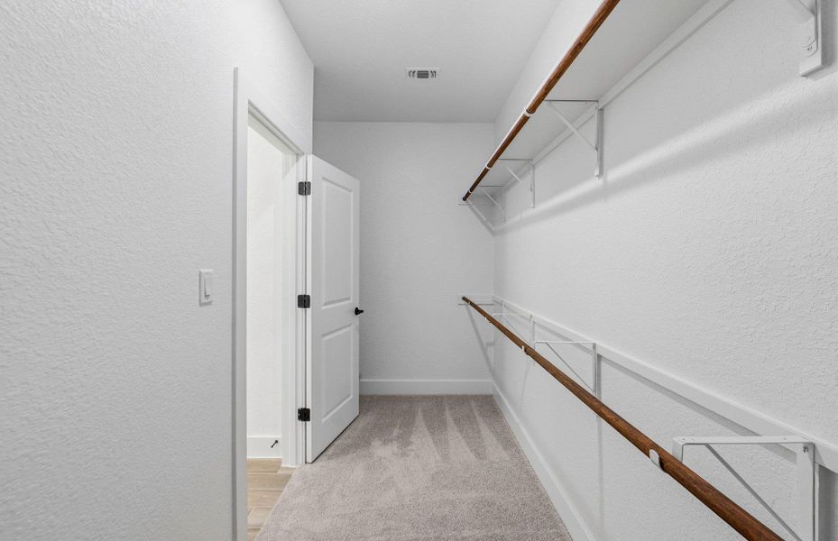 Spacious, unfurnished interior of a new home in Lagos, Manor (Image 19). Spacious, unfurnished interior of a new home in Lagos, Manor (Image 19).