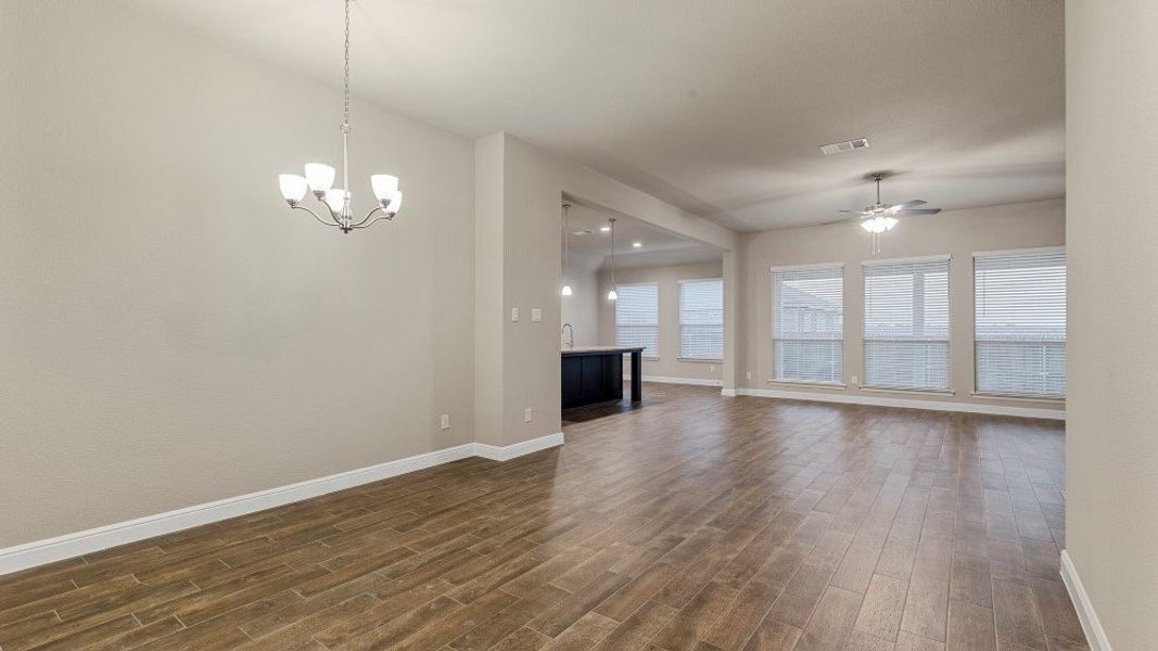 Representative unfurnished interior of a home built from the Guadalupe by D.R. Horton in Eden Ranch, Arlington (Image 21).