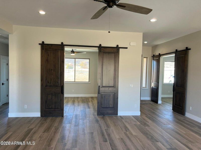 Similar Rendition of Office and Entrance Similar Rendition of Office and Entrance