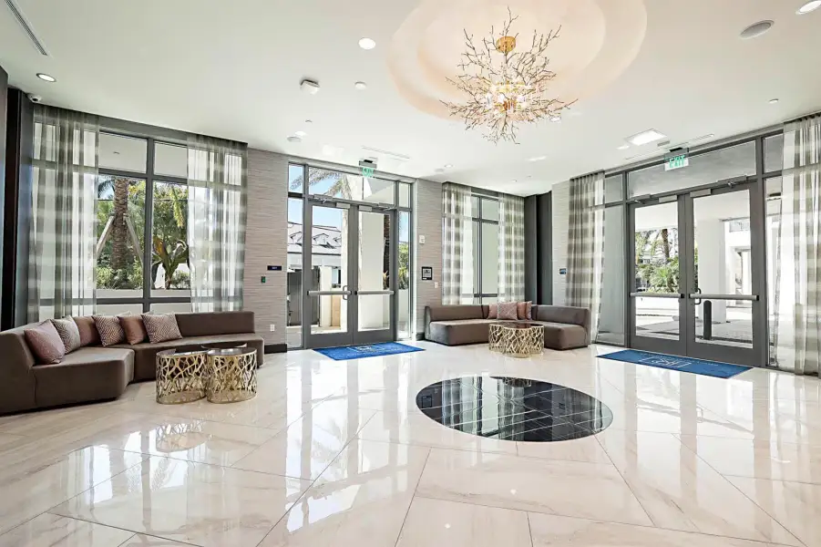 LOBBY LOBBY