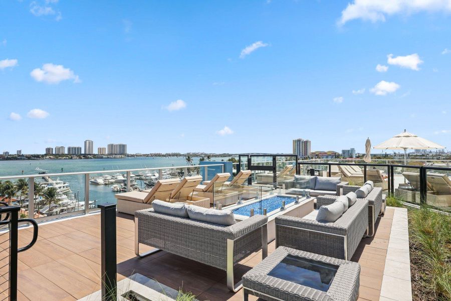 220 Lake Shore Drive - 66.JPG-SMALL 220 Lake Shore Drive - 66.JPG-SMALL