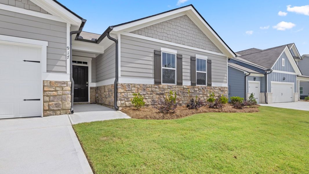 Representative exterior details of a home built from the Denton by D.R. Horton in Fairway 17 at Mirror Lake, Villa Rica (Image 3). Representative exterior details of a home built from the Denton by D.R. Horton in Fairway 17 at Mirror Lake, Villa Rica (Image 3).