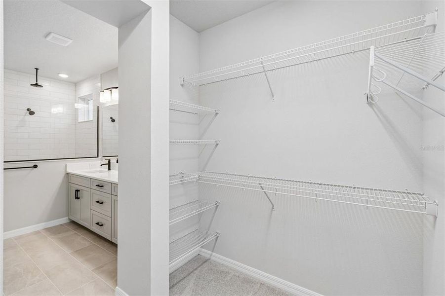 Spacious, unfurnished interior of a new home in Weslyn Park in Sunbridge 34', St. Cloud (Image 26). Spacious, unfurnished interior of a new home in Weslyn Park in Sunbridge 34', St. Cloud (Image 26).