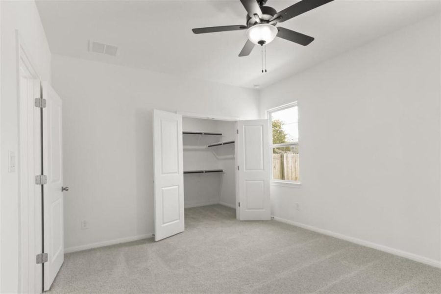 Spacious, unfurnished interior of a new home in Trace, San Marcos (Image 30).
