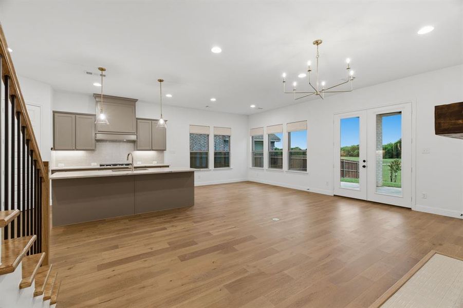 Spacious, unfurnished interior of a new home in , Aledo (Image 36).