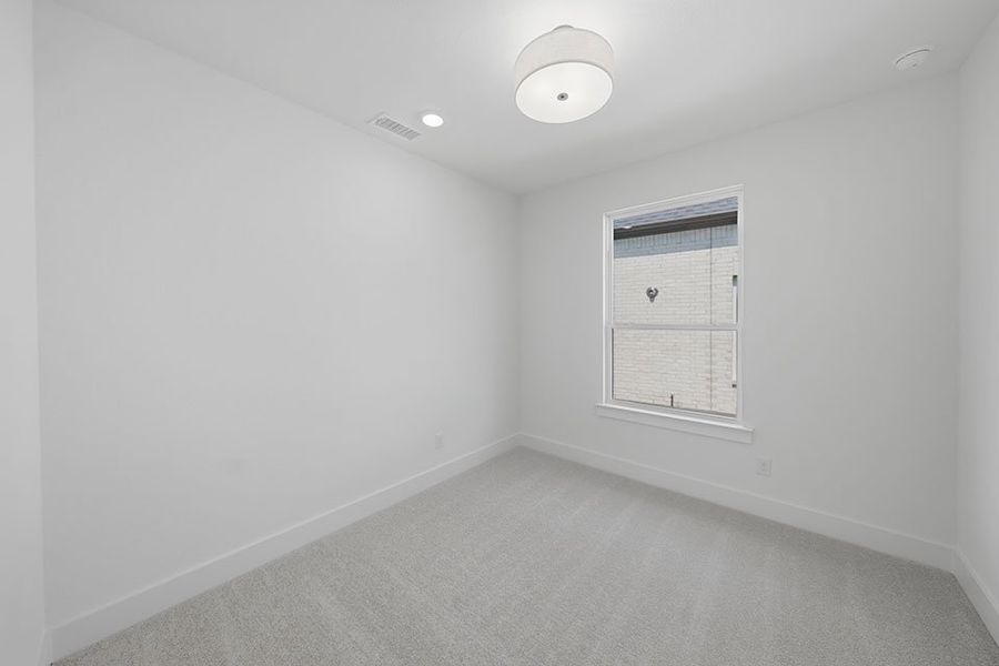 Spacious, unfurnished interior of a new home in Brookhollow West, Prosper (Image 23).