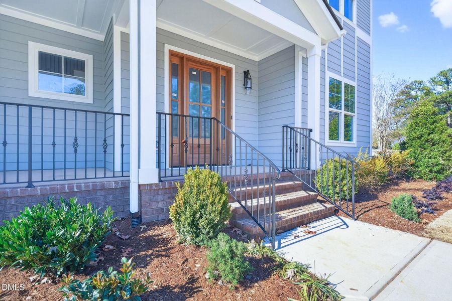 7-web-or-mls-7829 Penny Road (7 of 59) 7-web-or-mls-7829 Penny Road (7 of 59)