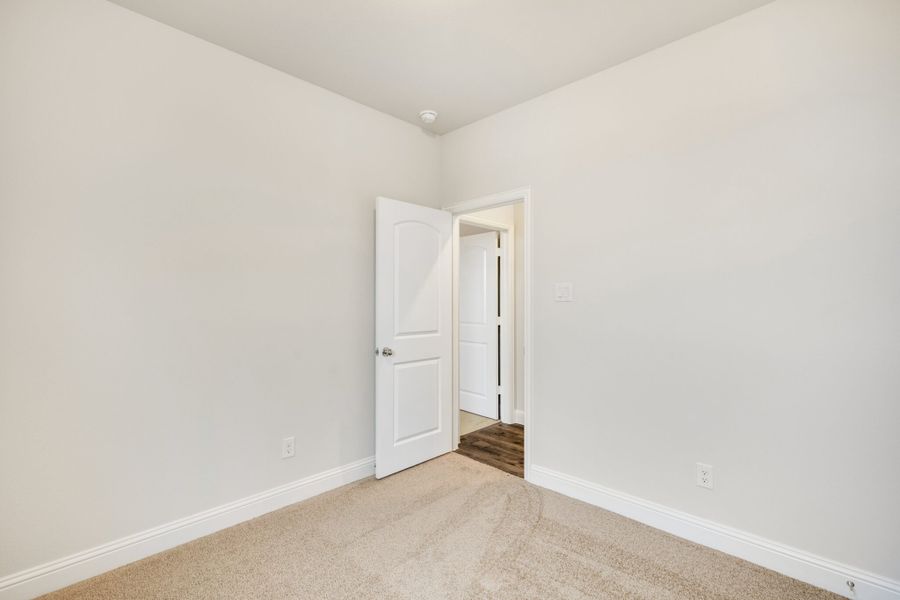 Spacious, unfurnished interior of a new home in Creekside, Royse City (Image 21). Spacious, unfurnished interior of a new home in Creekside, Royse City (Image 21).