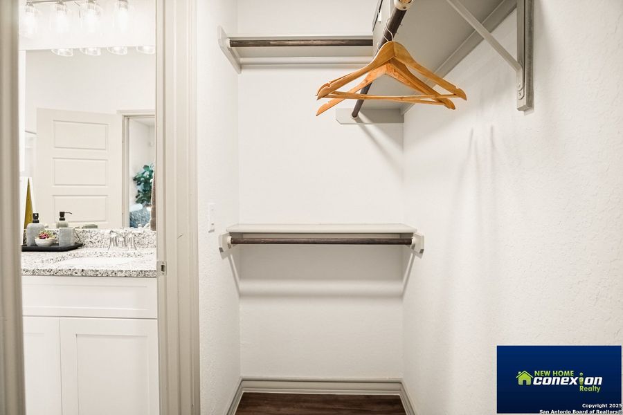 Image 23 of a home in . Image 23 of a home in .