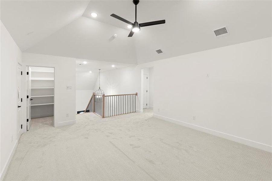 Spacious, unfurnished interior of a new home in Windsong Ranch – 61′, Prosper (Image 50). Spacious, unfurnished interior of a new home in Windsong Ranch – 61′, Prosper (Image 50).