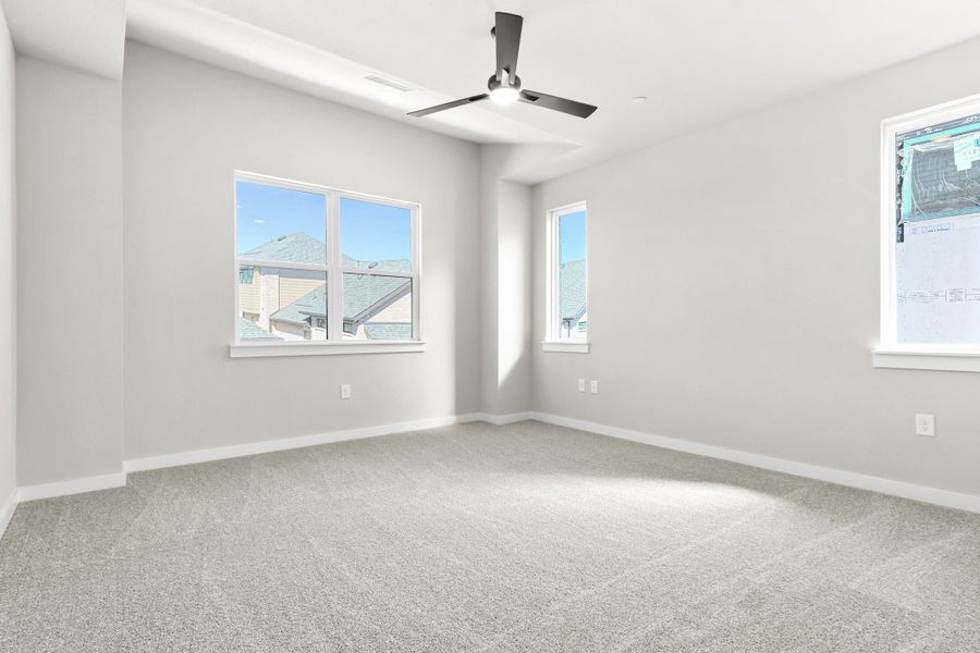 Spacious, unfurnished interior of a new home in Willow Grove Townhomes, Melissa (Image 34). Spacious, unfurnished interior of a new home in Willow Grove Townhomes, Melissa (Image 34).