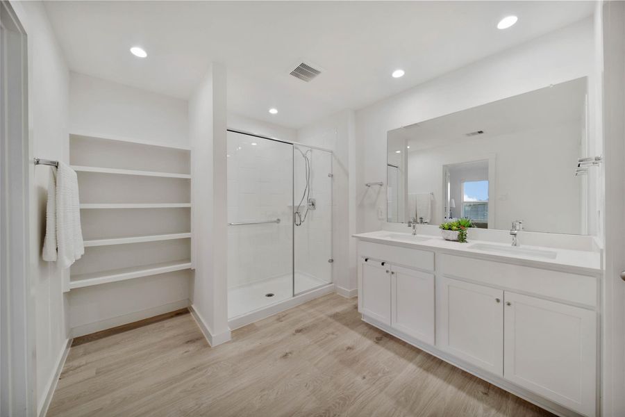Furnished interior view inside a new home in Sorrento, Richmond (Image 34).