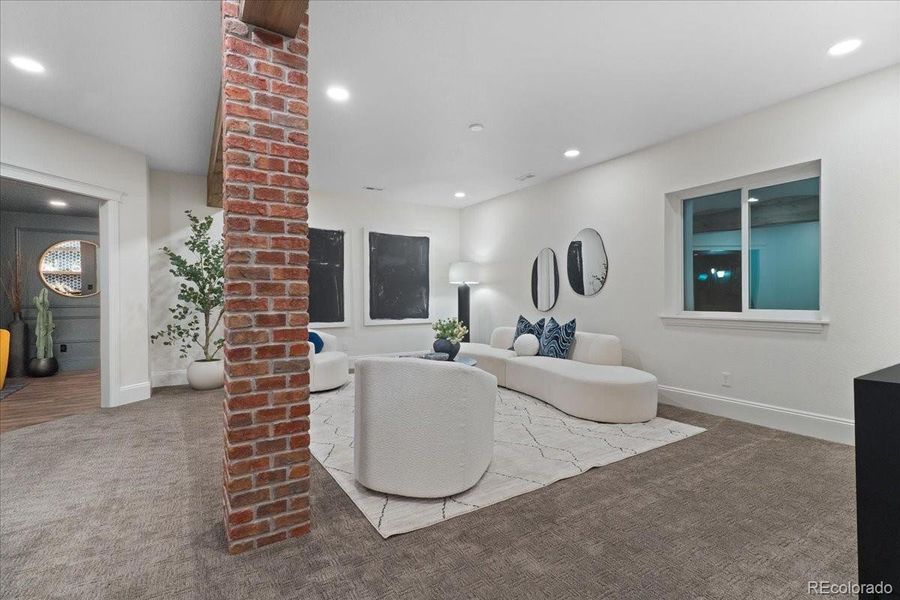 Furnished interior view inside a new home in , Berthoud (Image 39).