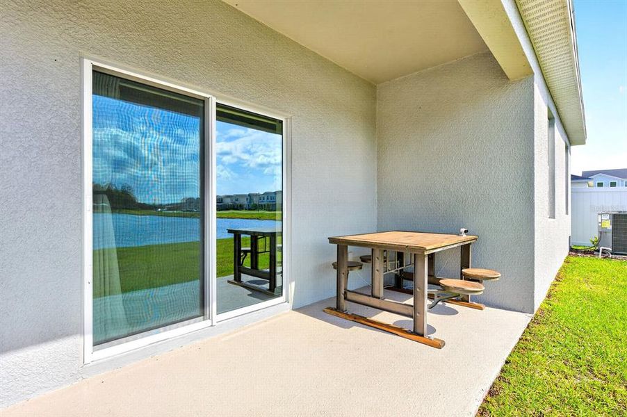 Exterior details and patio area of a home in , St. Cloud (Image 4).