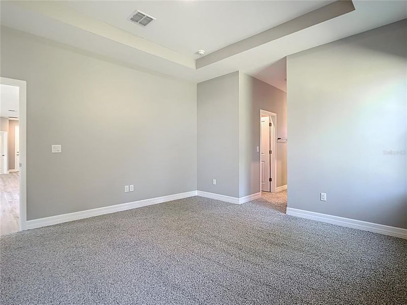 Spacious, unfurnished interior of a new home in , North Port (Image 13).