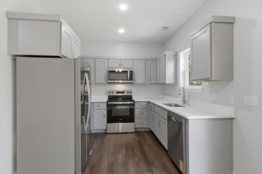 Furnished interior view inside a new home in , Yemassee (Image 10). Furnished interior view inside a new home in , Yemassee (Image 10).