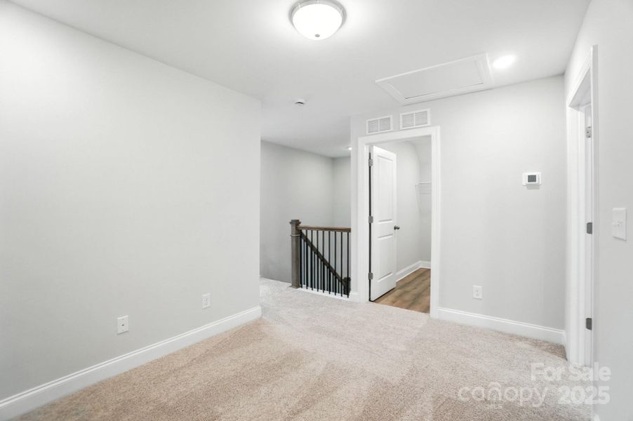Spacious, unfurnished interior of a new home in Harrisburg Village, Harrisburg (Image 38). Spacious, unfurnished interior of a new home in Harrisburg Village, Harrisburg (Image 38).