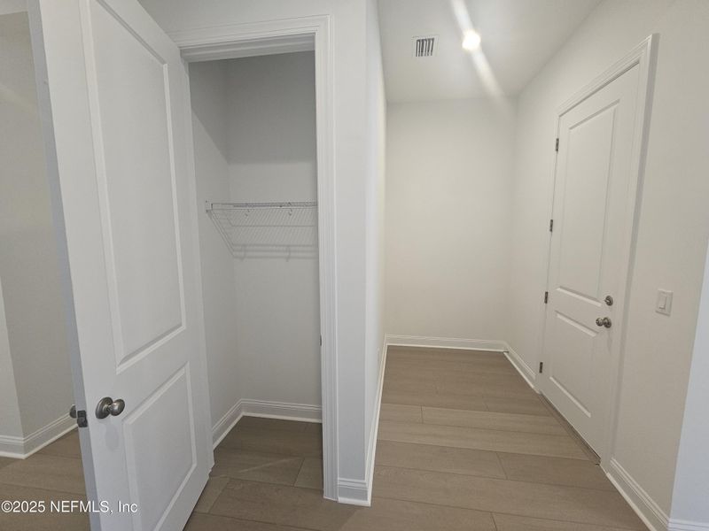 Spacious, unfurnished interior of a new home in , St. Johns (Image 25).