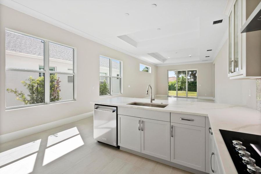 2147 Falls Manor_Mirador_Lot 65_16