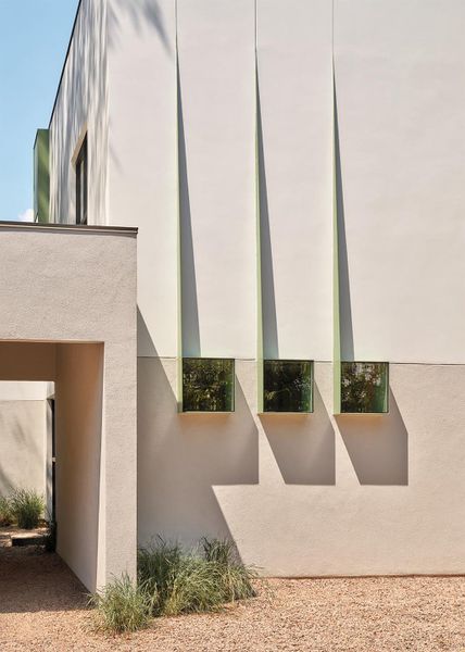 Image 8 of a home in . Image 8 of a home in .