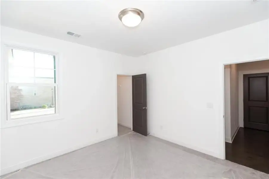 Spacious, unfurnished interior of a new home in Oakcrest, Duluth (Image 18). Spacious, unfurnished interior of a new home in Oakcrest, Duluth (Image 18).