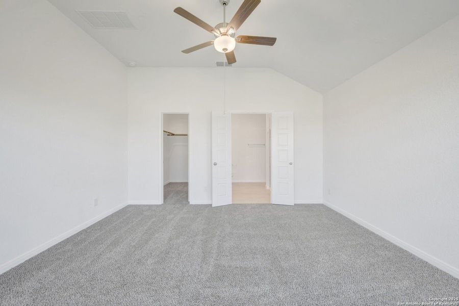 Spacious, unfurnished interior of a new home in Park Place, New Braunfels (Image 14). Spacious, unfurnished interior of a new home in Park Place, New Braunfels (Image 14).