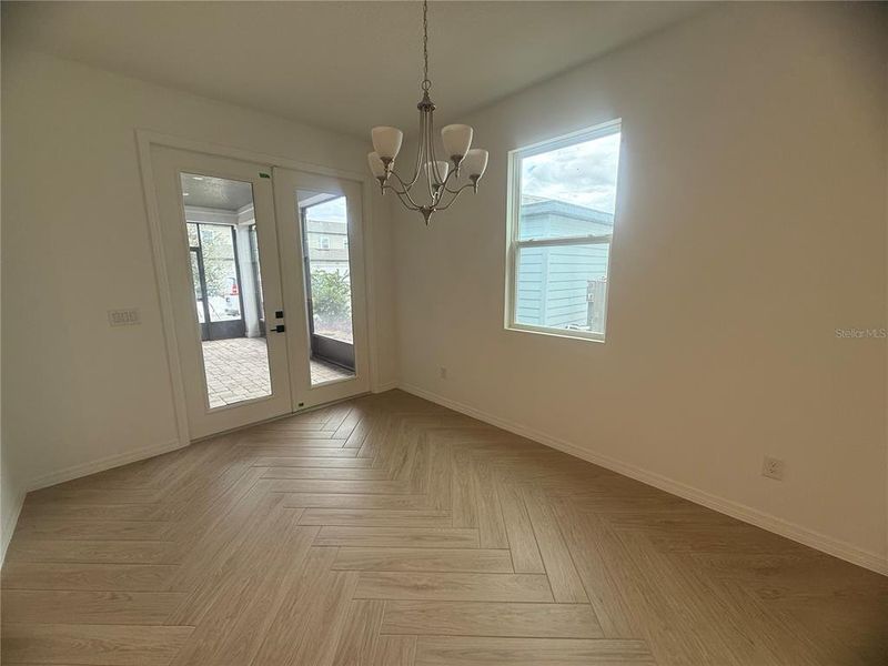 Spacious, unfurnished interior of a new home in Northlake Classical, Winter Garden (Image 28).