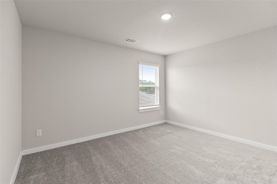 Spacious, unfurnished interior of a new home in Colony at Pinehurst 50s, Pinehurst (Image 14).