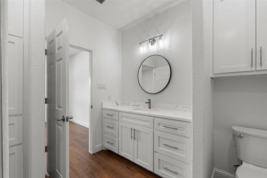 Furnished interior view inside a new home in , Granbury (Image 15).