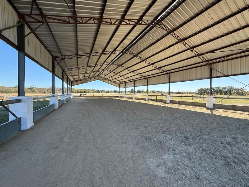 7200 sqft Horse Arena