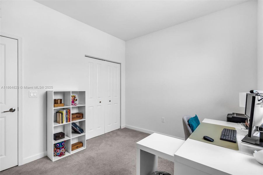 Image 44 of a home in .