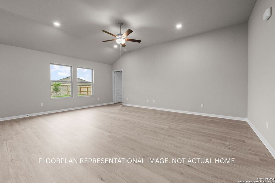 Spacious, unfurnished interior of a new home in Paloma Park, Converse (Image 13). Spacious, unfurnished interior of a new home in Paloma Park, Converse (Image 13).
