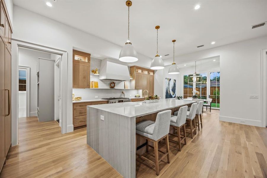 Furnished interior view inside a new home in , Dallas (Image 13). Furnished interior view inside a new home in , Dallas (Image 13).