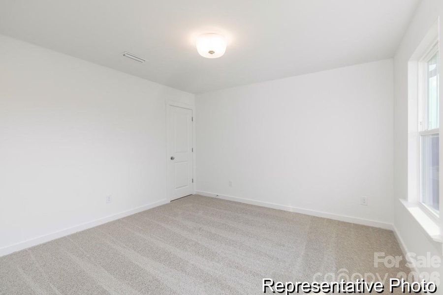 Spacious, unfurnished interior of a new home in Autumn Ridge, High Shoals (Image 20).