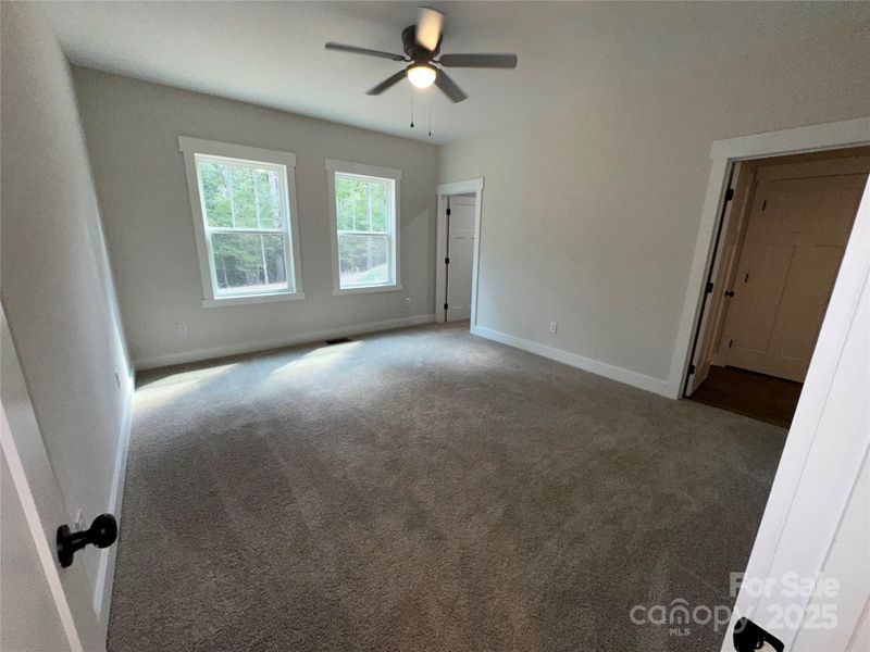 Image 26 of a home in . Image 26 of a home in .