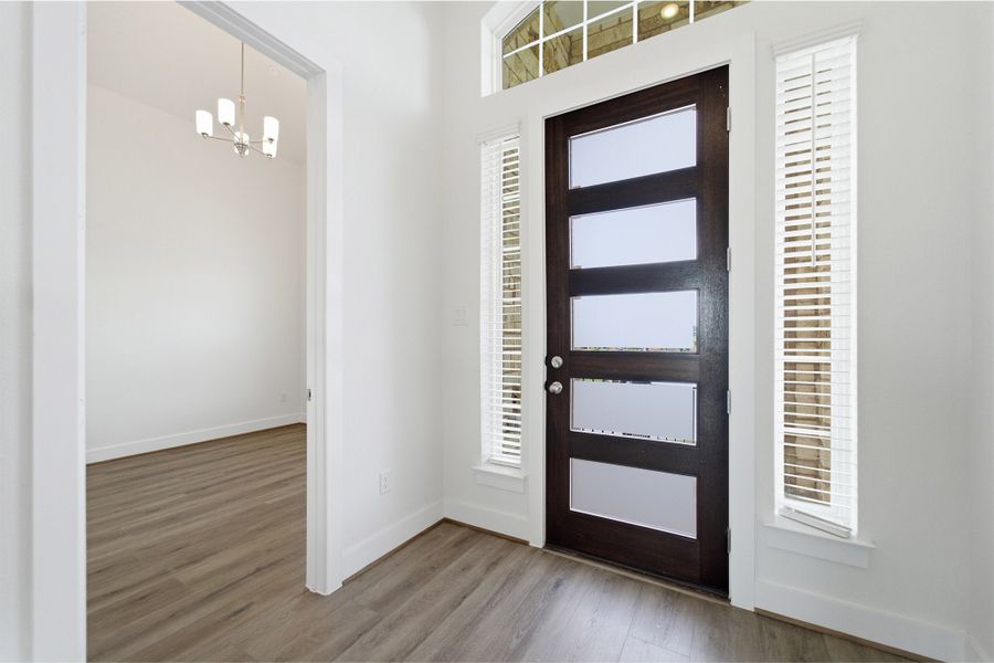 Spacious, unfurnished interior of a new home in Sunfield, Buda (Image 19). Spacious, unfurnished interior of a new home in Sunfield, Buda (Image 19).