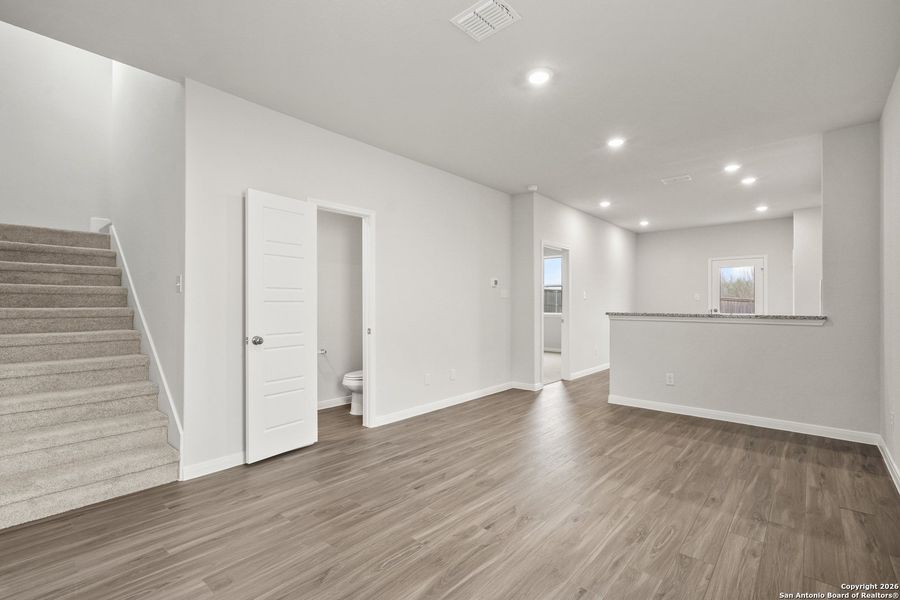 Spacious, unfurnished interior of a new home in Katzer Ranch, Converse (Image 17).